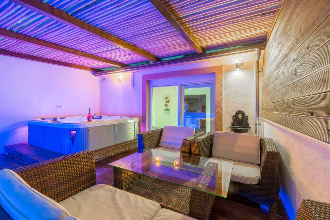 Alena Luxury Apartment With Jacuzzi 斯普利特 外观 照片